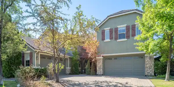 1215 Ebling Drive