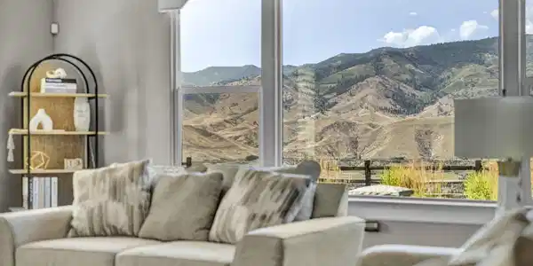 Image 4: 113-web-or-mls-8580-gypsy-hill-trail