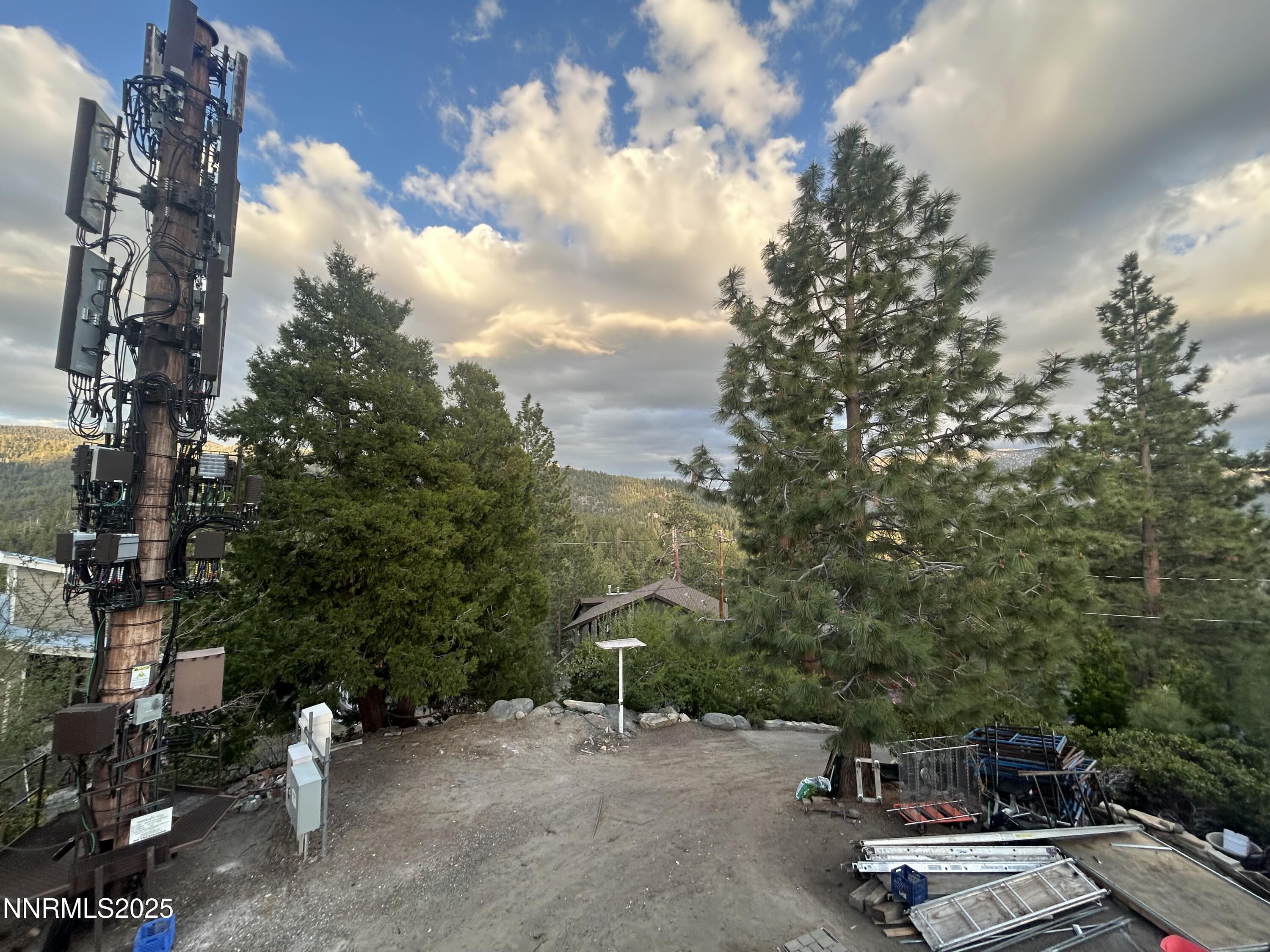 Image 3: 664 lookout p1 (2)