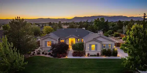 355 SUNSET SPRINGS Lane