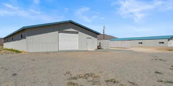Image 4: 54-5200 Range Land Rd-153