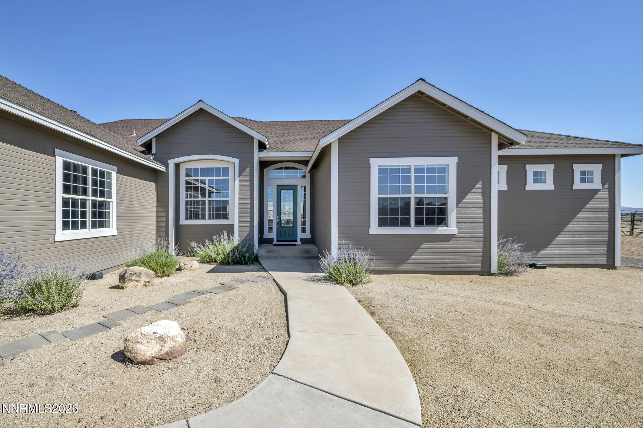 Image 3: 3-web-or-mls-13090-seneca-rd