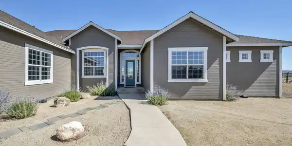 Image 3: 3-web-or-mls-13090-seneca-rd