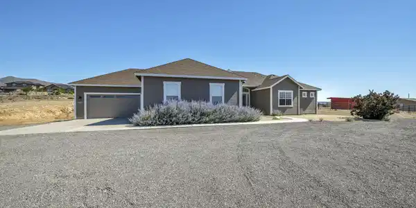 Image 4: 4-web-or-mls-13090-seneca-rd