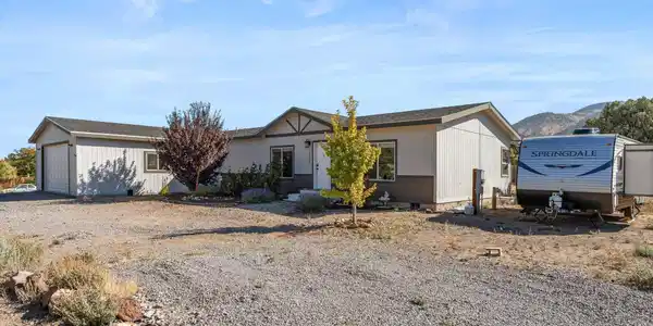 Image 4: 02-15360 Tuxon Way-101