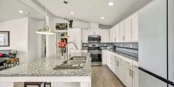 Image 4: 54-web-or-mls-105-arabian-way