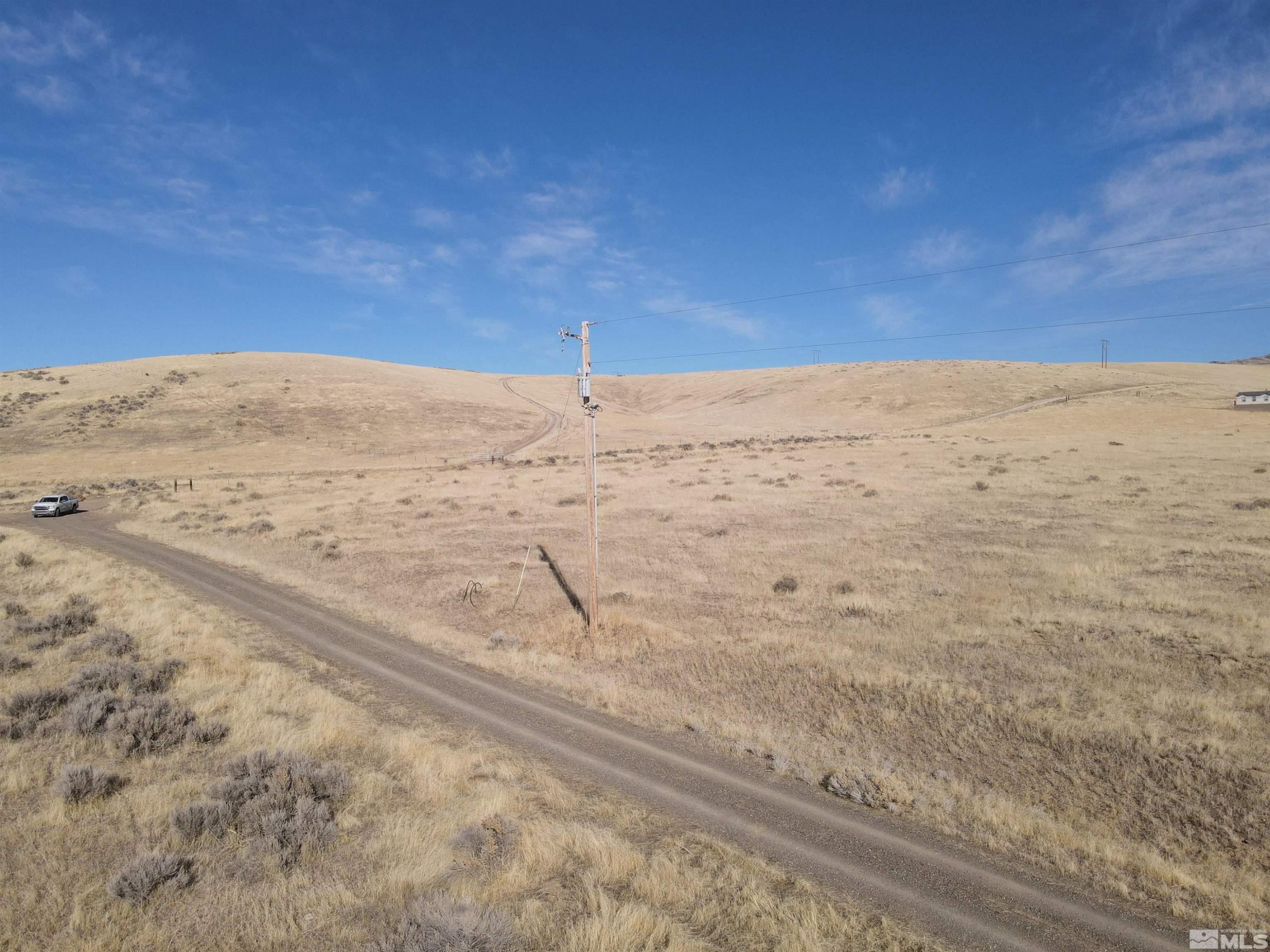 Image 2: Photo 1