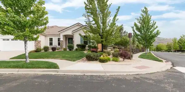 1500 W Del Webb Parkway