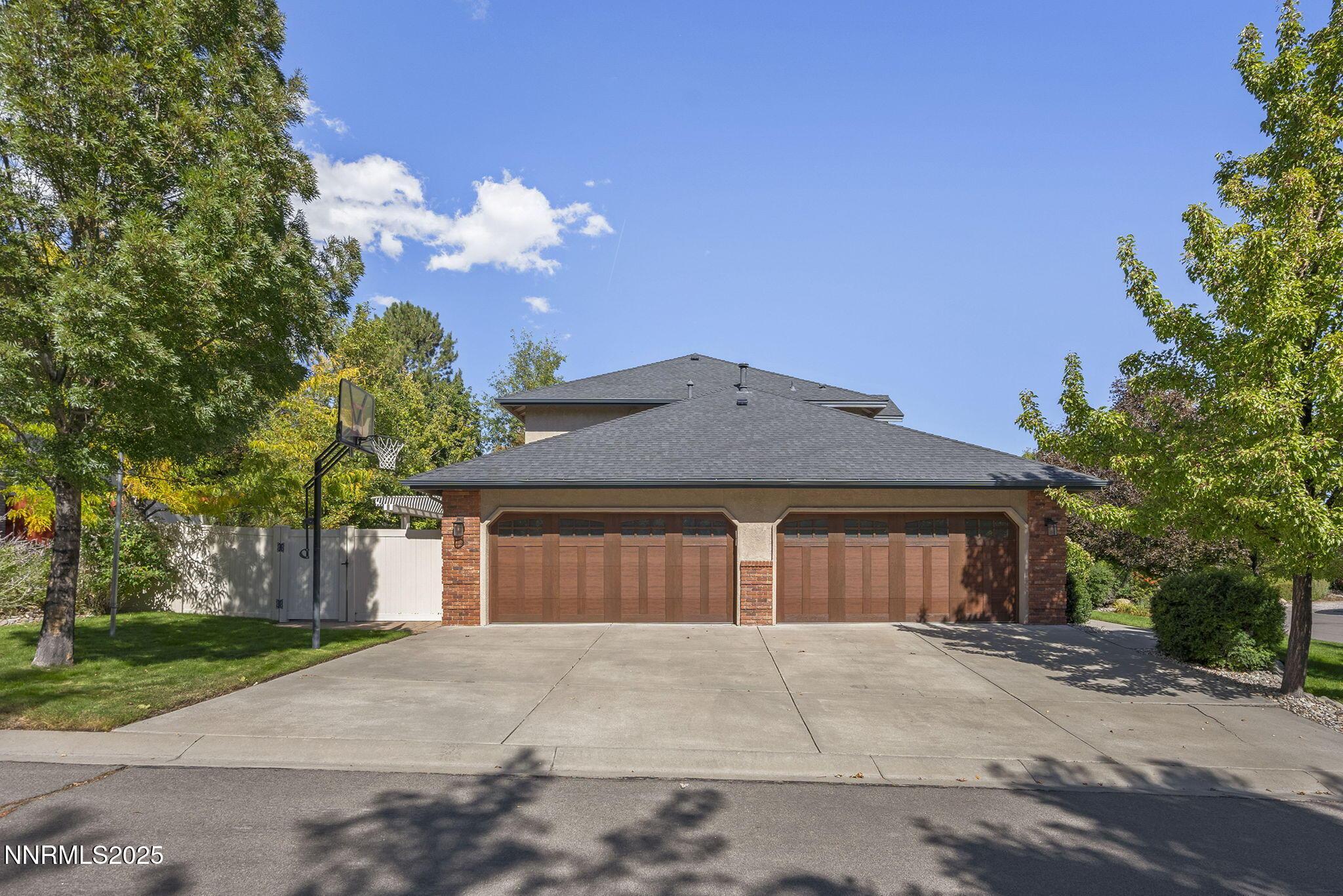 Image 2: 6-web-or-mls-_DSC0219