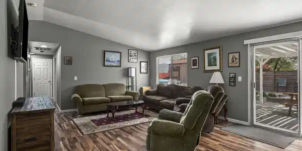 Image 4: 4-web-or-mls-_DSC2892