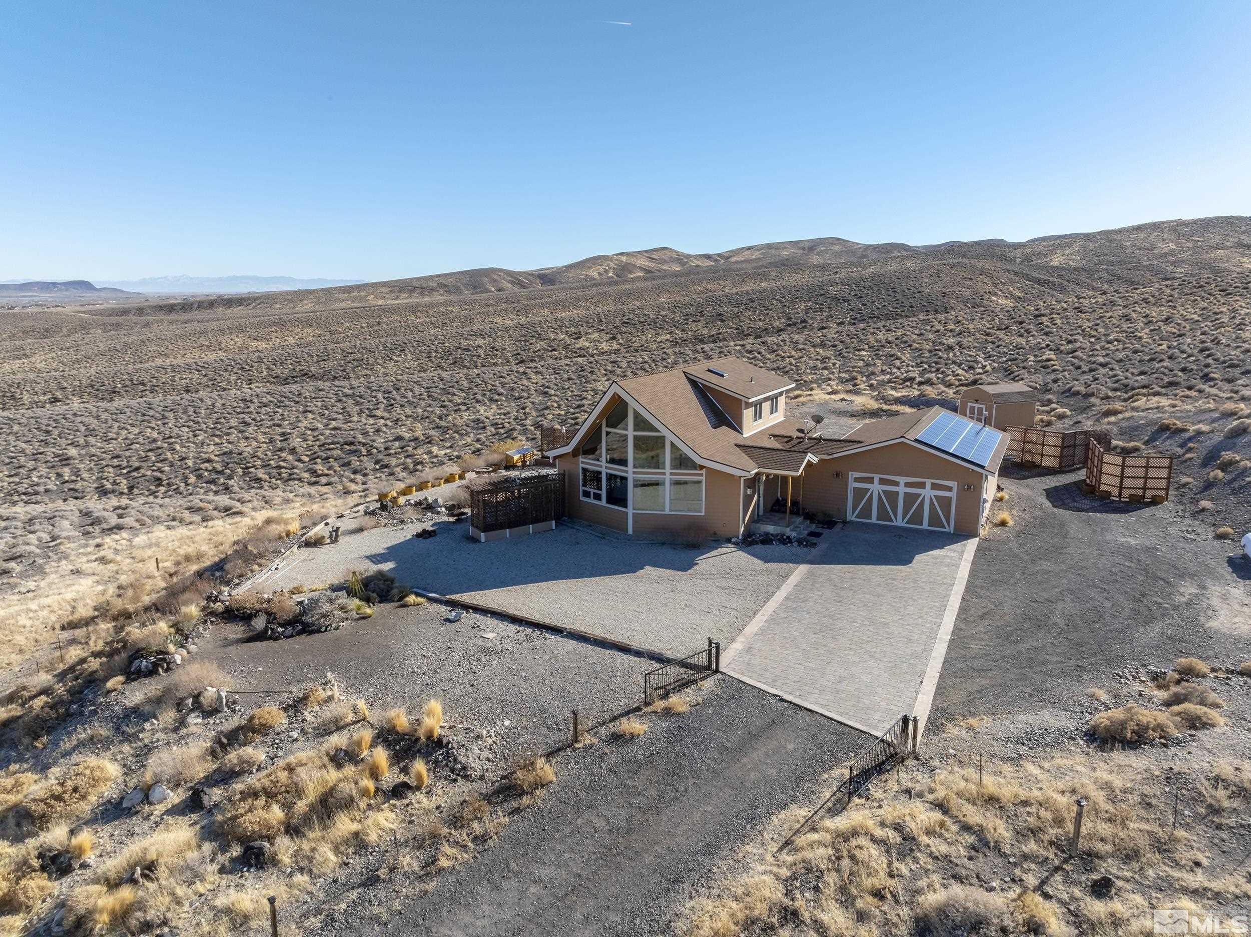 Image 1: 2330 Hillcrest Rd