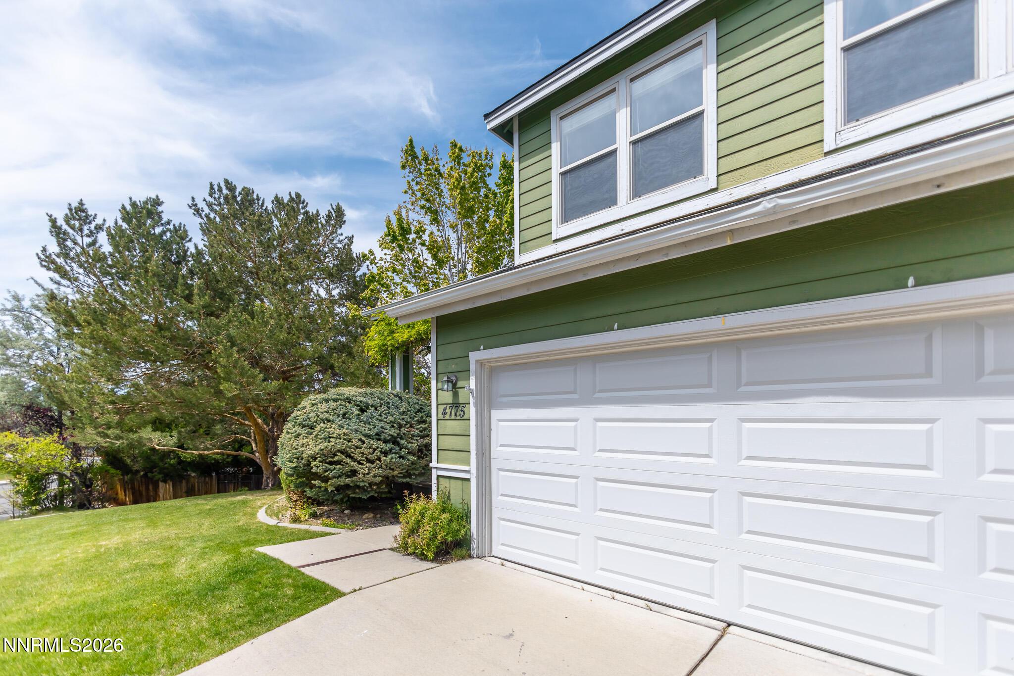 Image 4: Cedarhill MLS_05