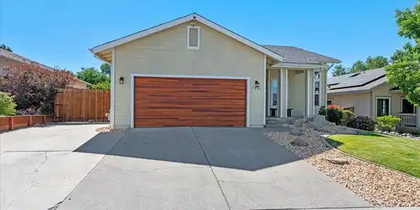 Image 2: Front of Home