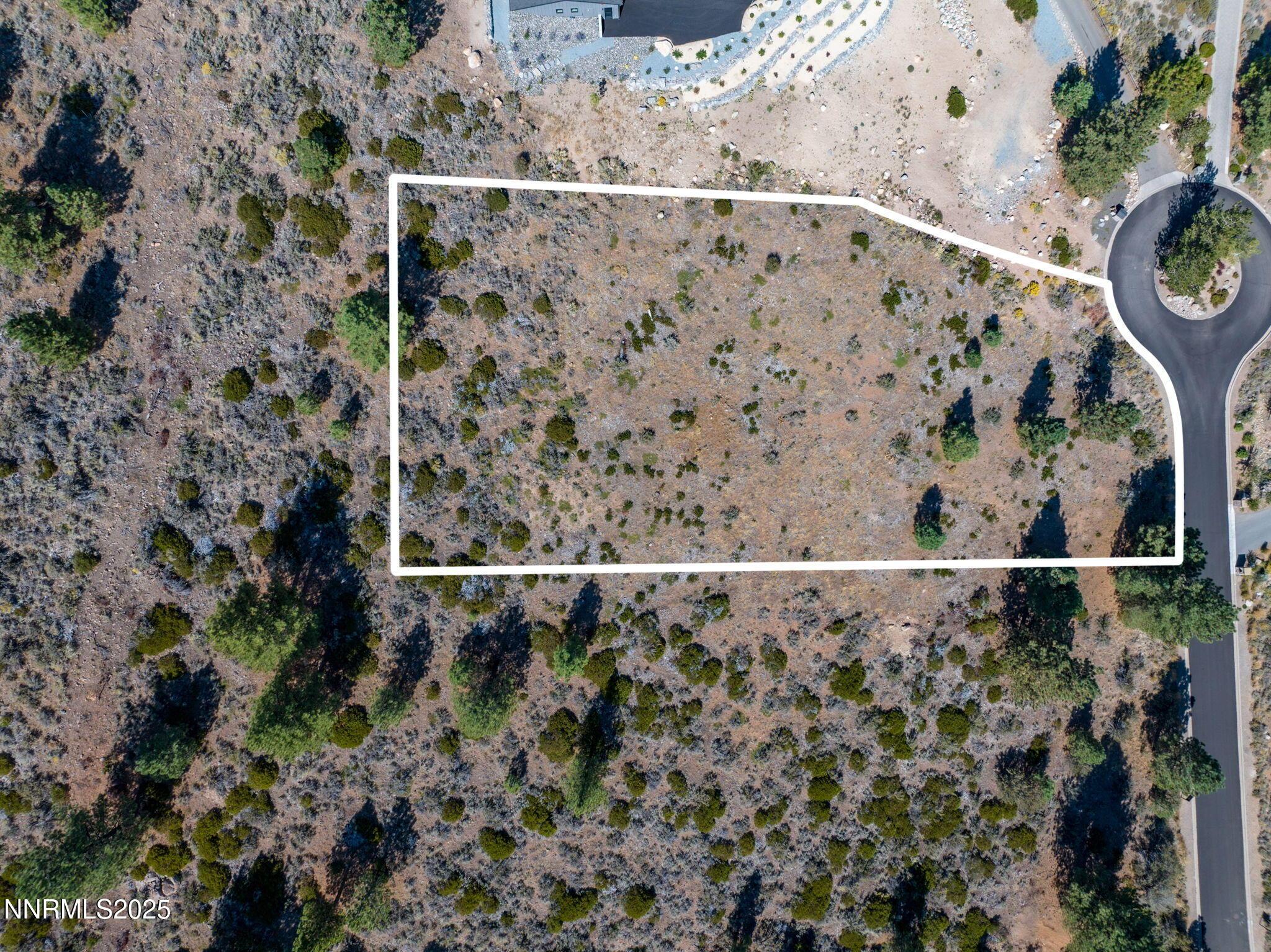 Image 3: 24-web-or-mls-32 Bennington Drone-13 lot