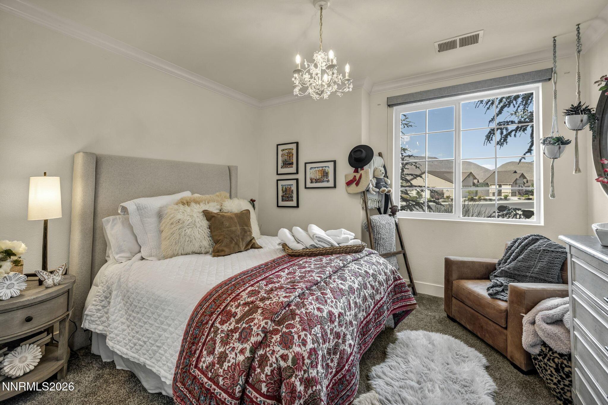 Image 3: 90-web-or-mls-2150-berkich-ct