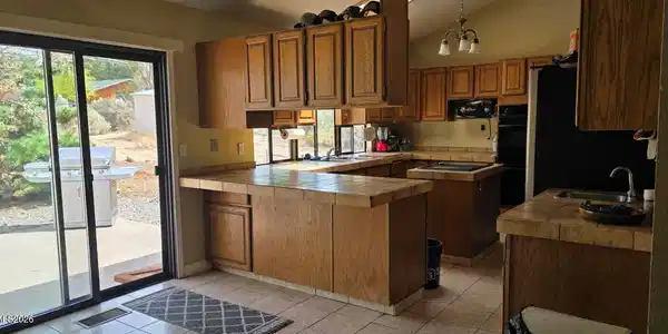 Image 3: new Kitchen