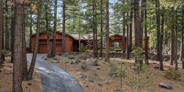 805 Yellow Pine Road