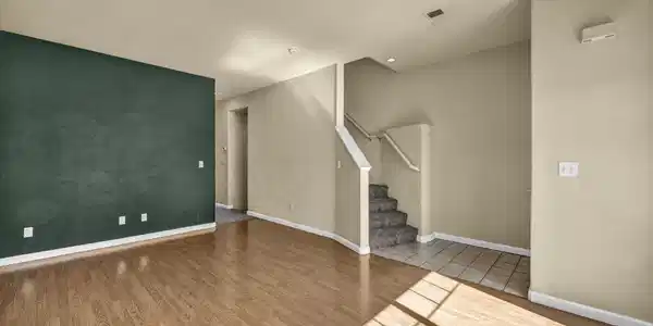 Image 4: 38-web-or-mls-4507-kathleen-denise-ln