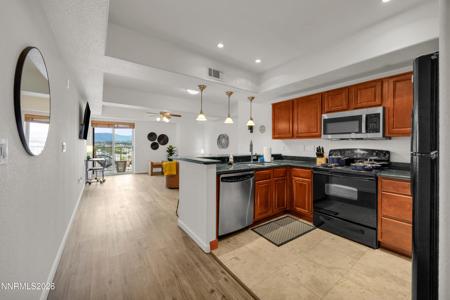 200 W 2nd Street