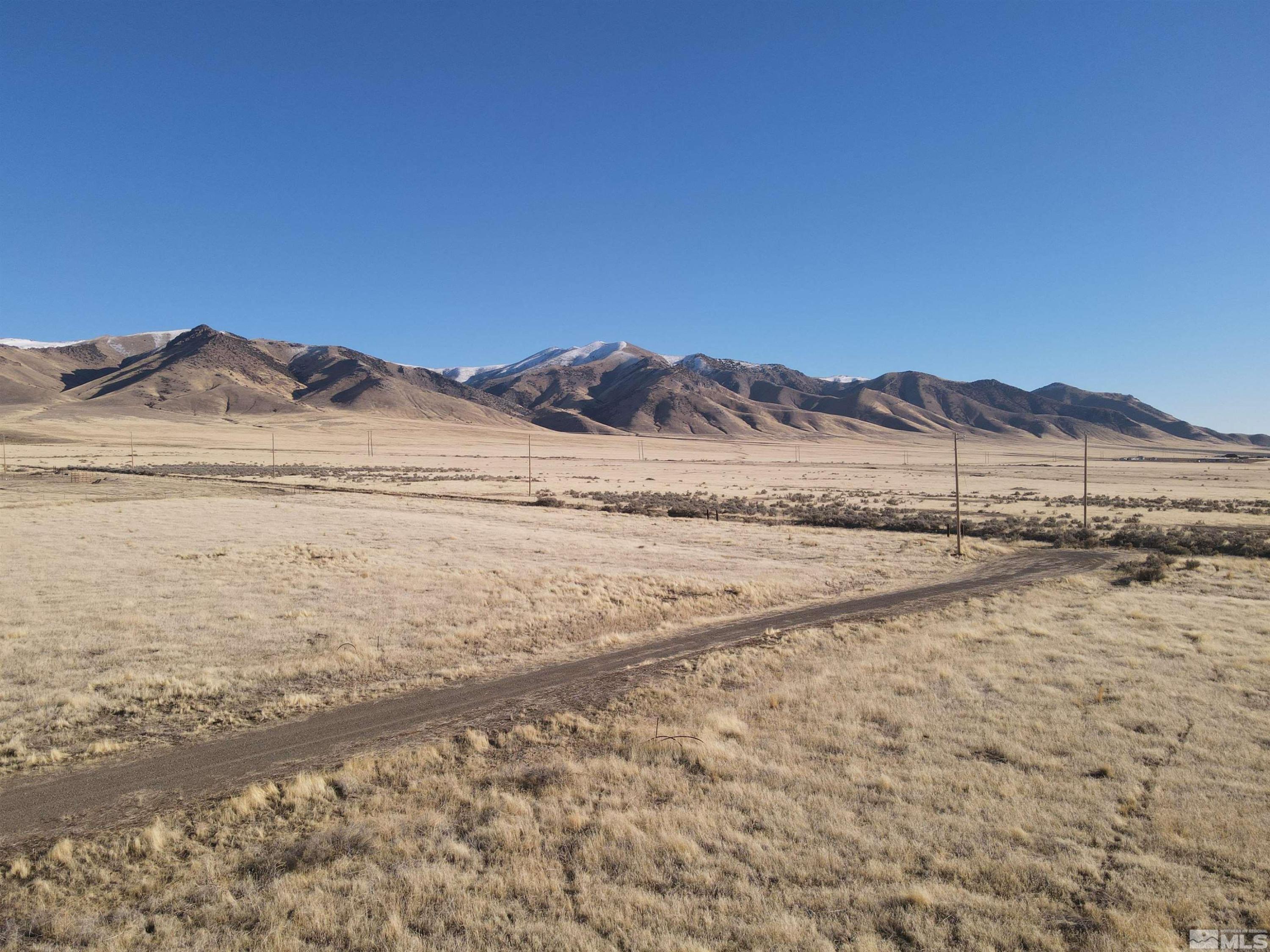 Image 4: Photo 3