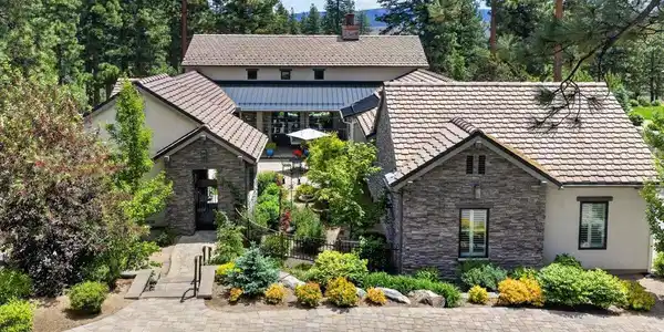 5096 Bordeaux Court