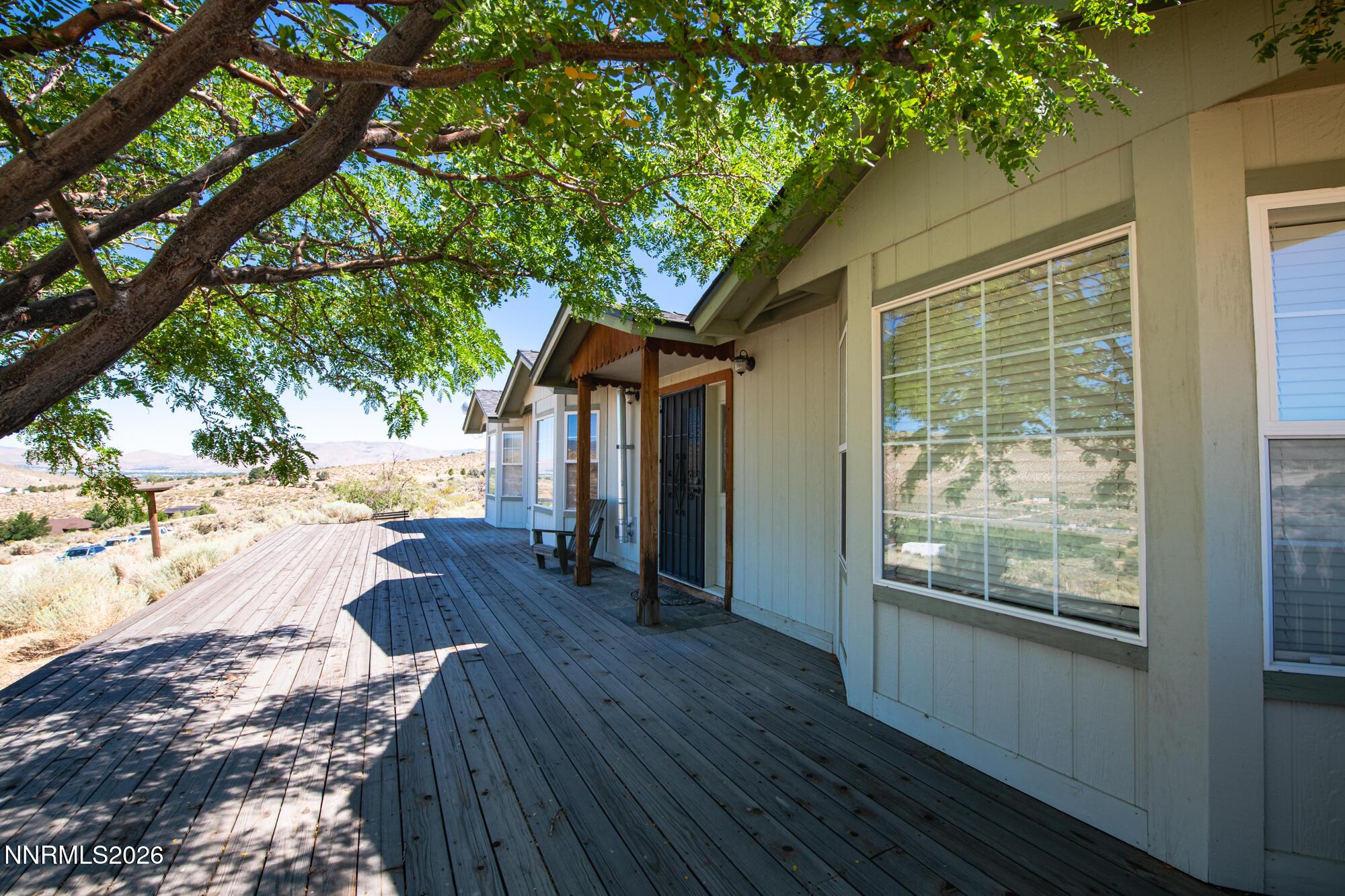 Image 2: 6367 Rio Vista Ln-4