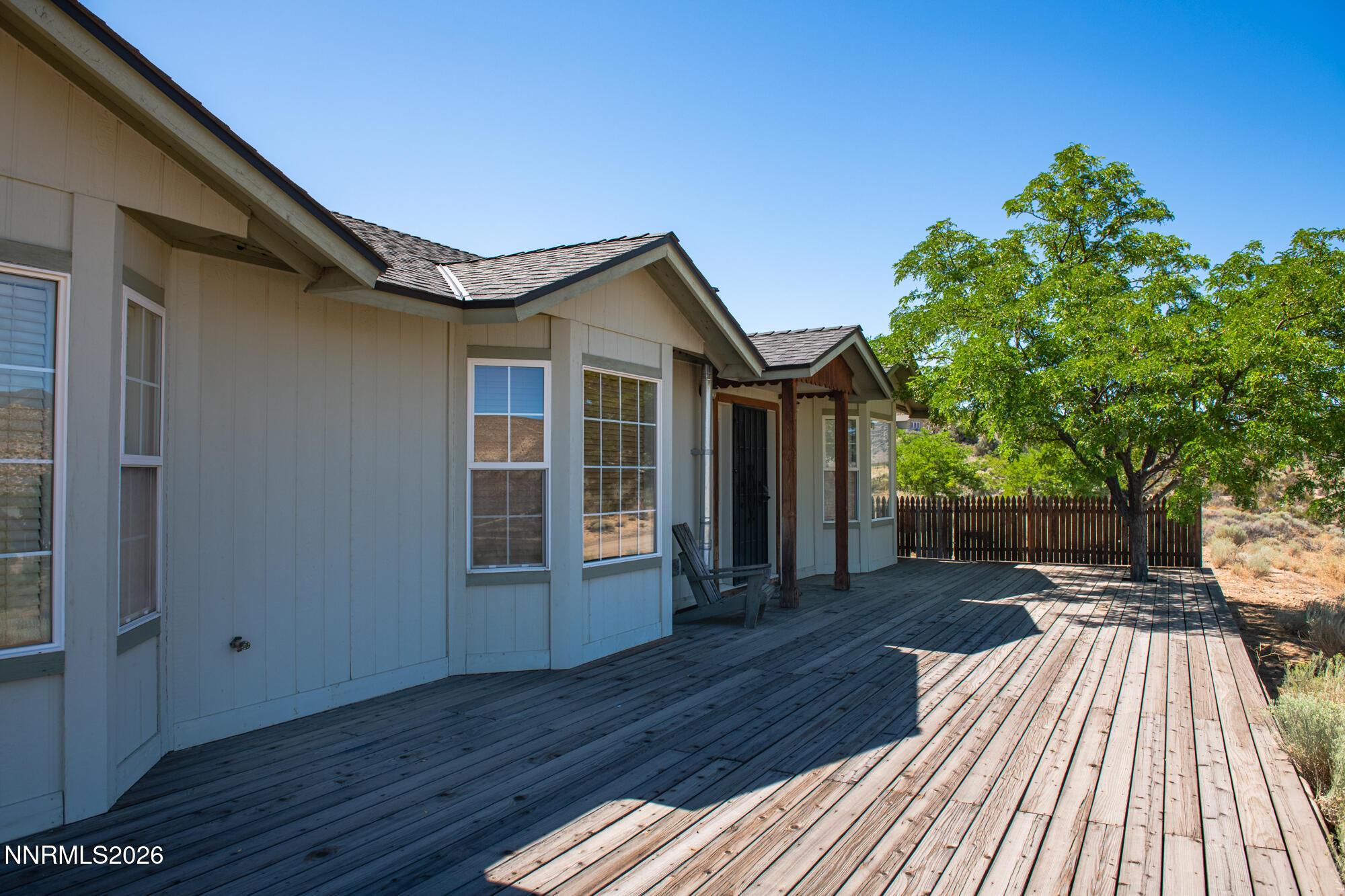 Image 4: 6367 Rio Vista Ln-2