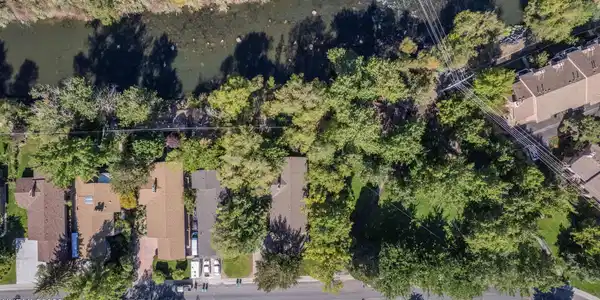 Image 3: 4-web-or-mls-DJI_0562-HDR
