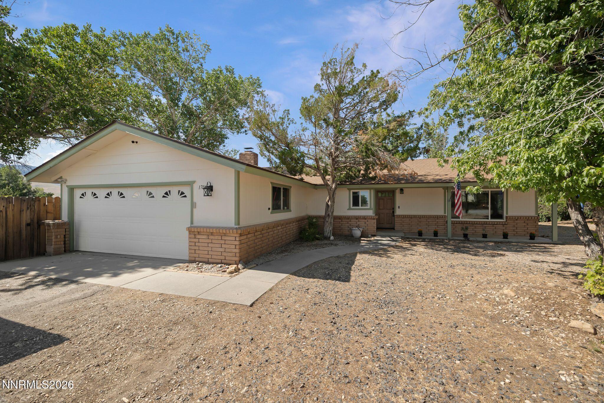 Image 1: 1700 Valley View Dr - 303 HillPropertyMe