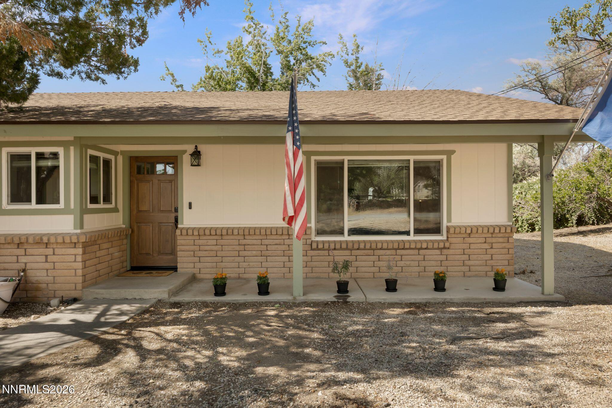 Image 2: 1700 Valley View Dr - 306 HillPropertyMe