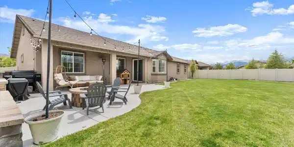 2265 Renzo Way