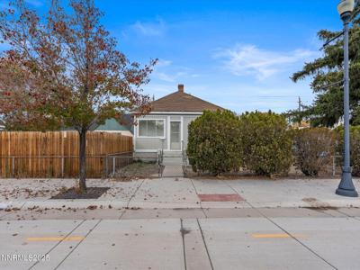 324 Victorian Avenue