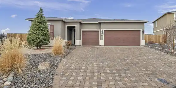2104 Roaring Fork Court
