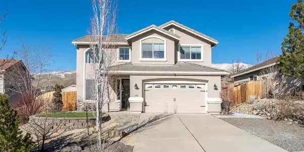 7435 Hunter Glen Drive