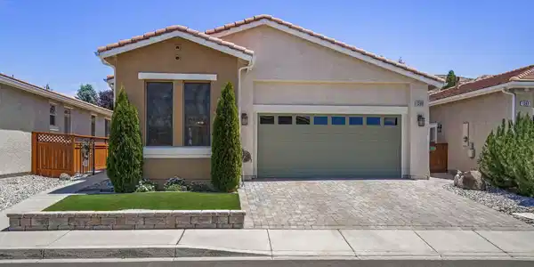 1380 Medolla Drive