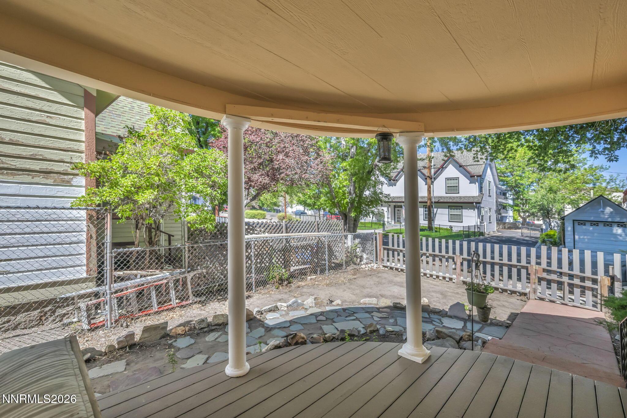 Image 4: 7-web-or-mls-608-n-nevada-st