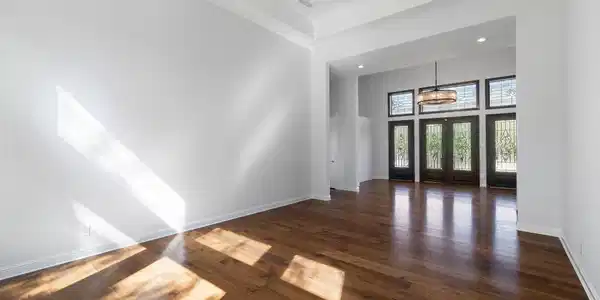 Image 4: 2-web-or-mls-1180 Paddock Ln-3