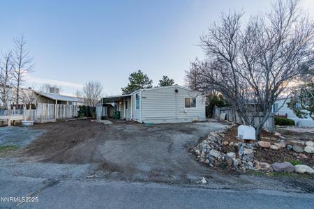 16180 Rhyolite Circle