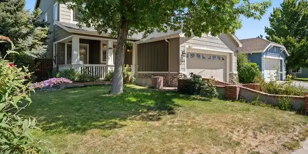 Image 2: 04-11865 Claim Stake Drive Reno NV 89506