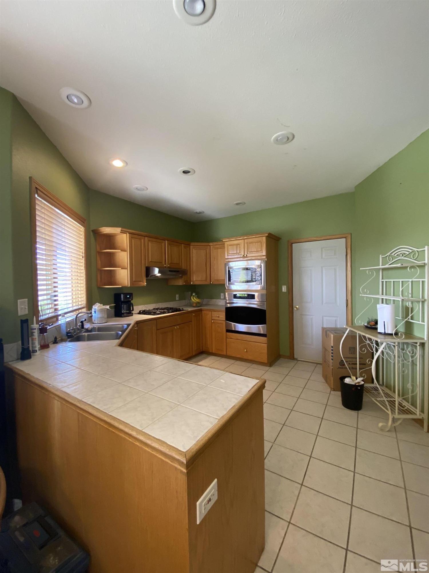 Image 4: Photo 4