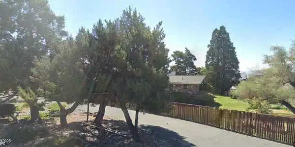 30 Greenstone Drive