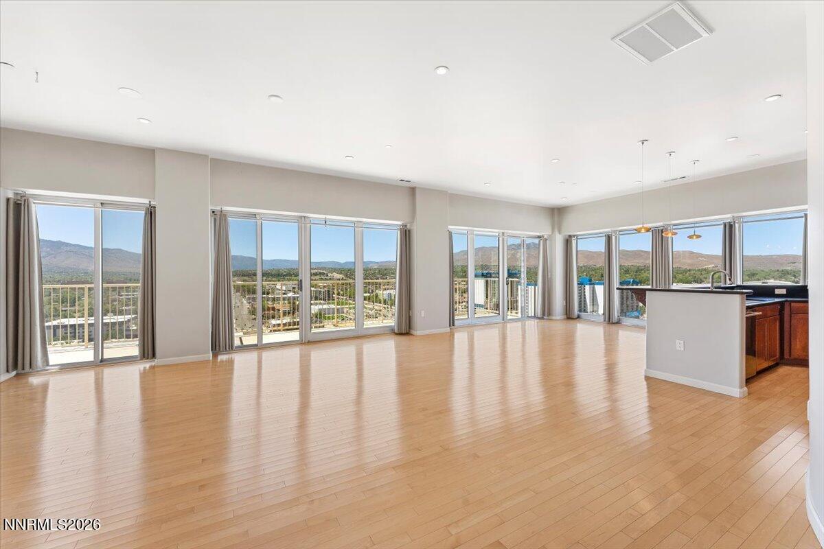 Image 1: 09-200 W 2nd Street Unit 1604 Reno NV 89