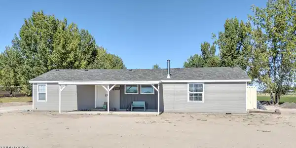 2150 Tree Line Road