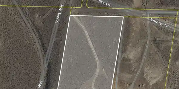 Image 3: Photo 2