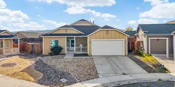 689 Canary Circle