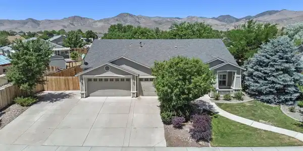 325 Hidden Oaks Drive