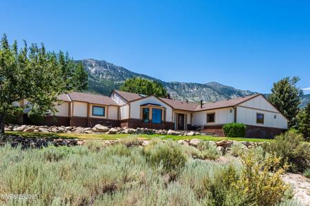 1004 Lakeside Drive