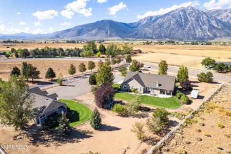 1030 Country Lane