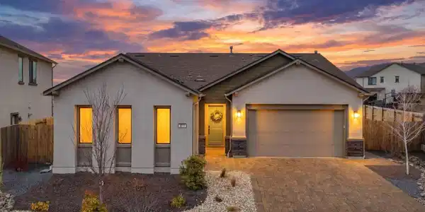 3011 Silverberry Lane