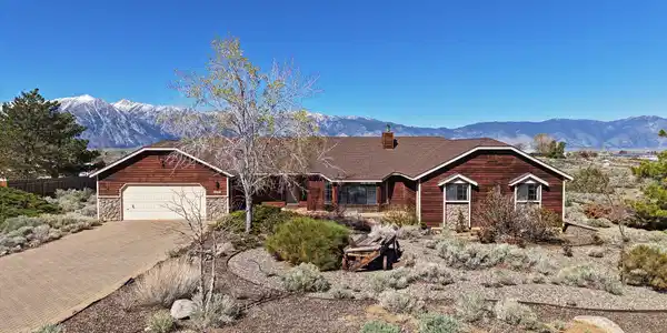 1058 Tenabo Lane